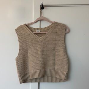 Aritzia Sunday Best V-Neck Sweater Vest